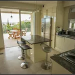 Fabulous Architect By The W/sea View! Villa *