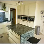 Villa Fabulous Architect By The W/sea View! *