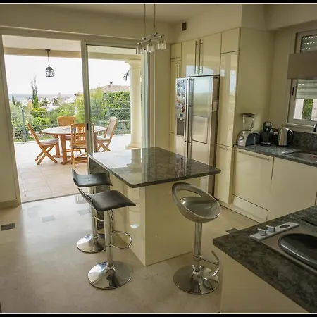 Fabulous Architect By The W/sea View! Villa *