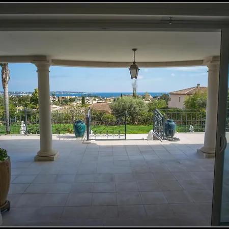 Fabulous Architect By The W/sea View!